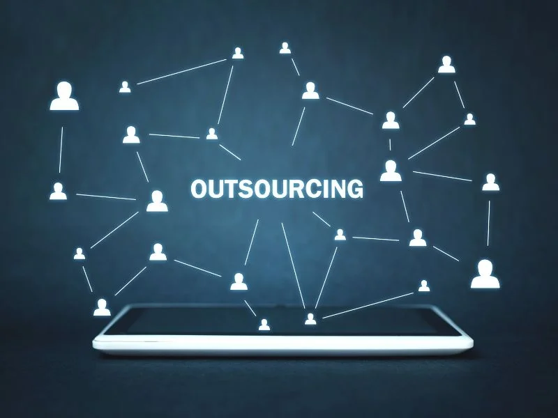 Benefícios do Outsourcing de TI: Por Que Sua Empresa Deve Considerar